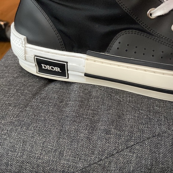 Authentic, Mens Dior sneakers - Picture 2 of 10